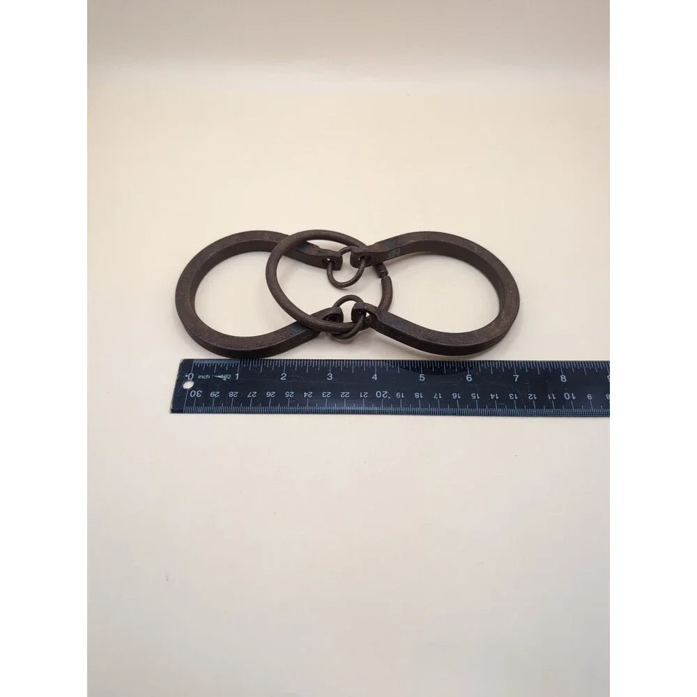 Vintage Metal Horseshoe Ring Mind Trap Game Rustic Blacksmith Cabin Decor Set ￼